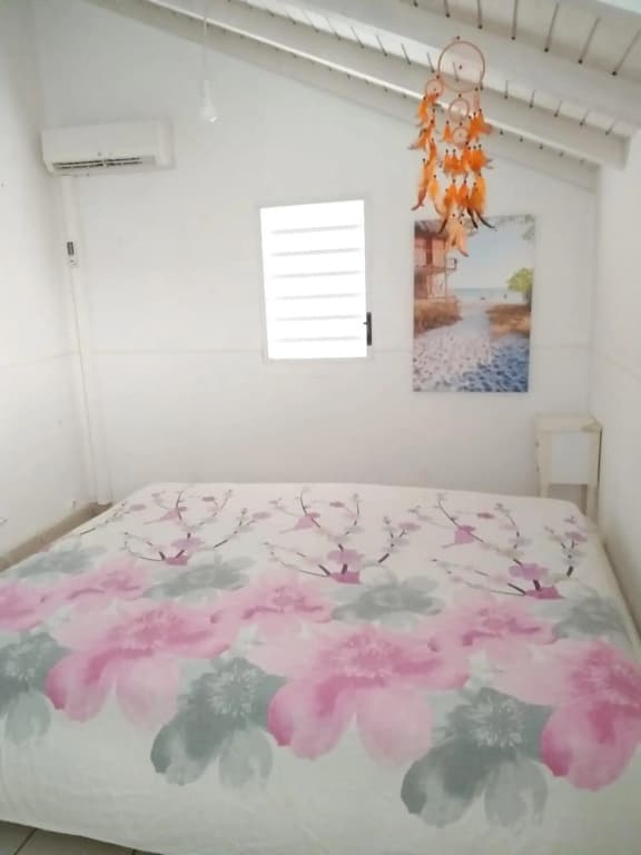 Maison de 2 chambres avec jardin clos et wifi a Le Gosier a 3 km de la plage - Photo 4