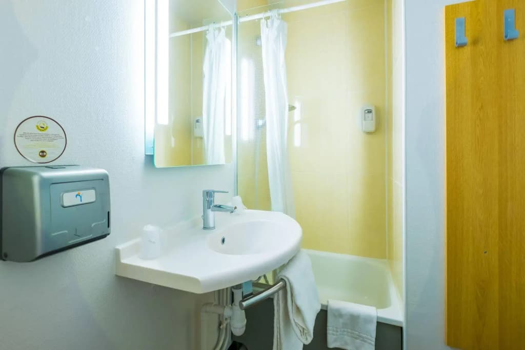 B&B HOTEL Valence Nord - Miniature 7