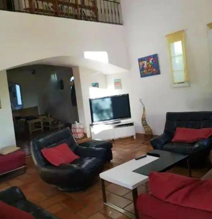 Villa de 7 chambres avec piscine privee et jardin amenage a Aimargues - Miniature 6