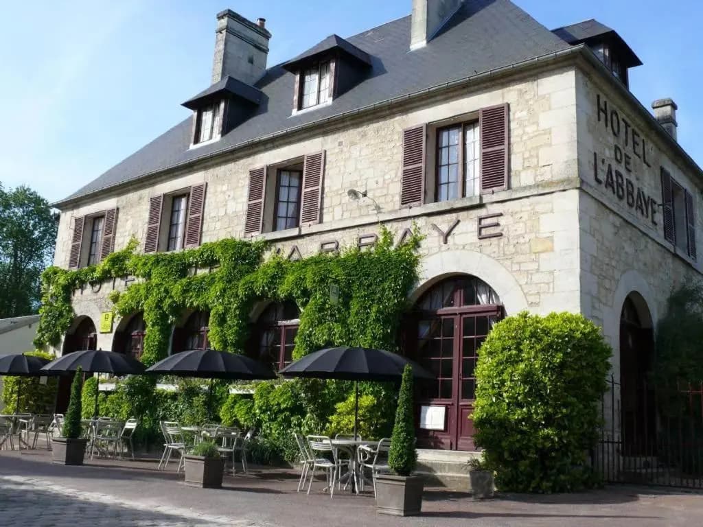 Hotel De L'Abbaye - Photo 1