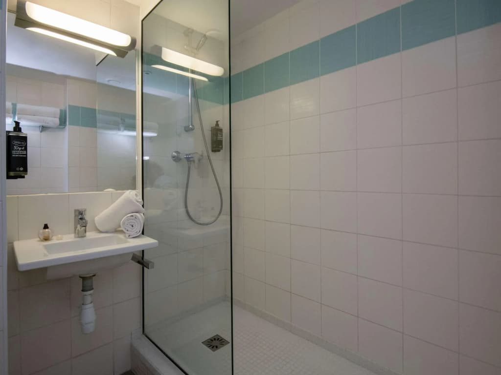 ibis budget Menton - Miniature 8
