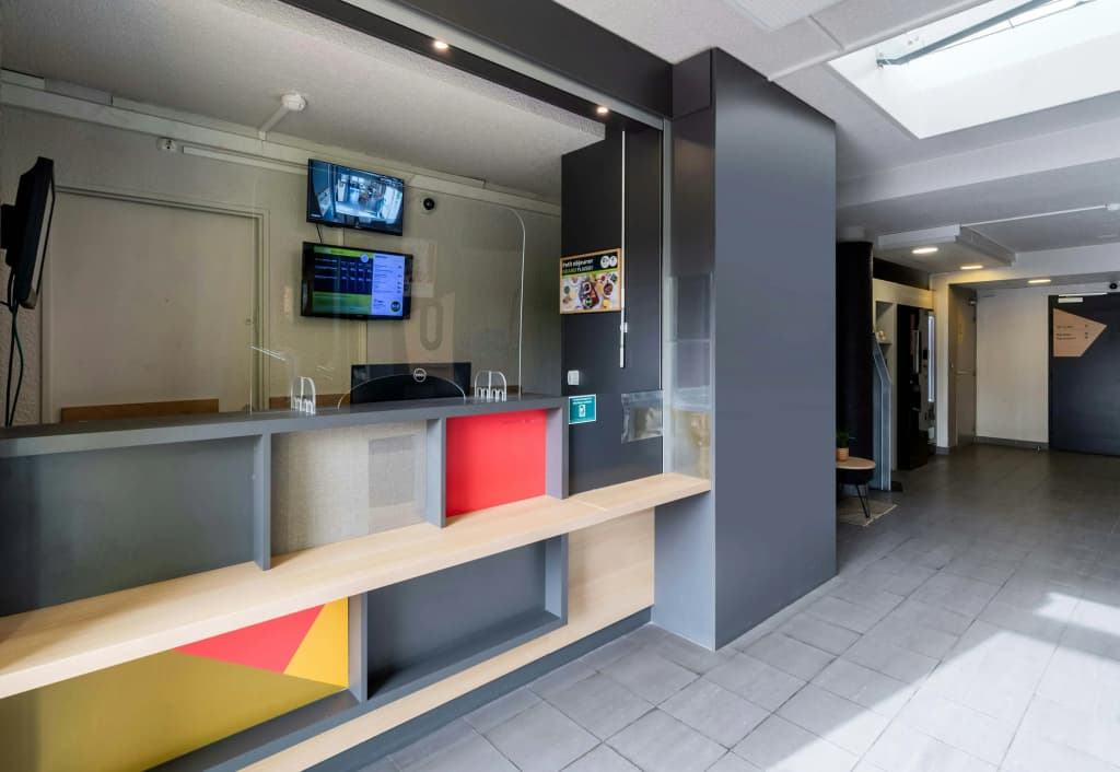 B&B HOTEL Lille Lezennes Grand Stade - Photo 2