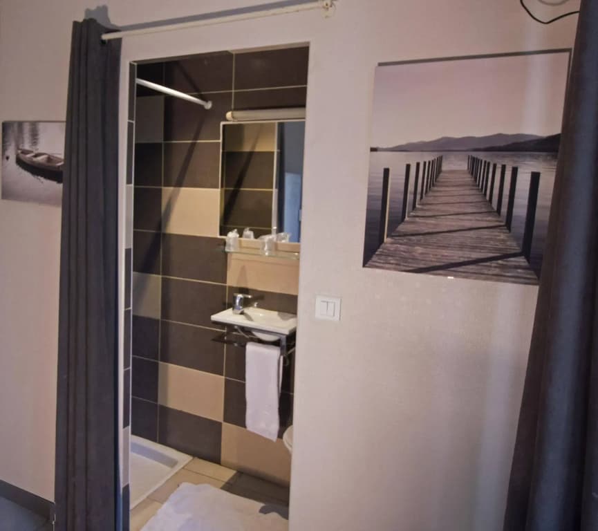 Le Strasbourg Hotel - Miniature 8