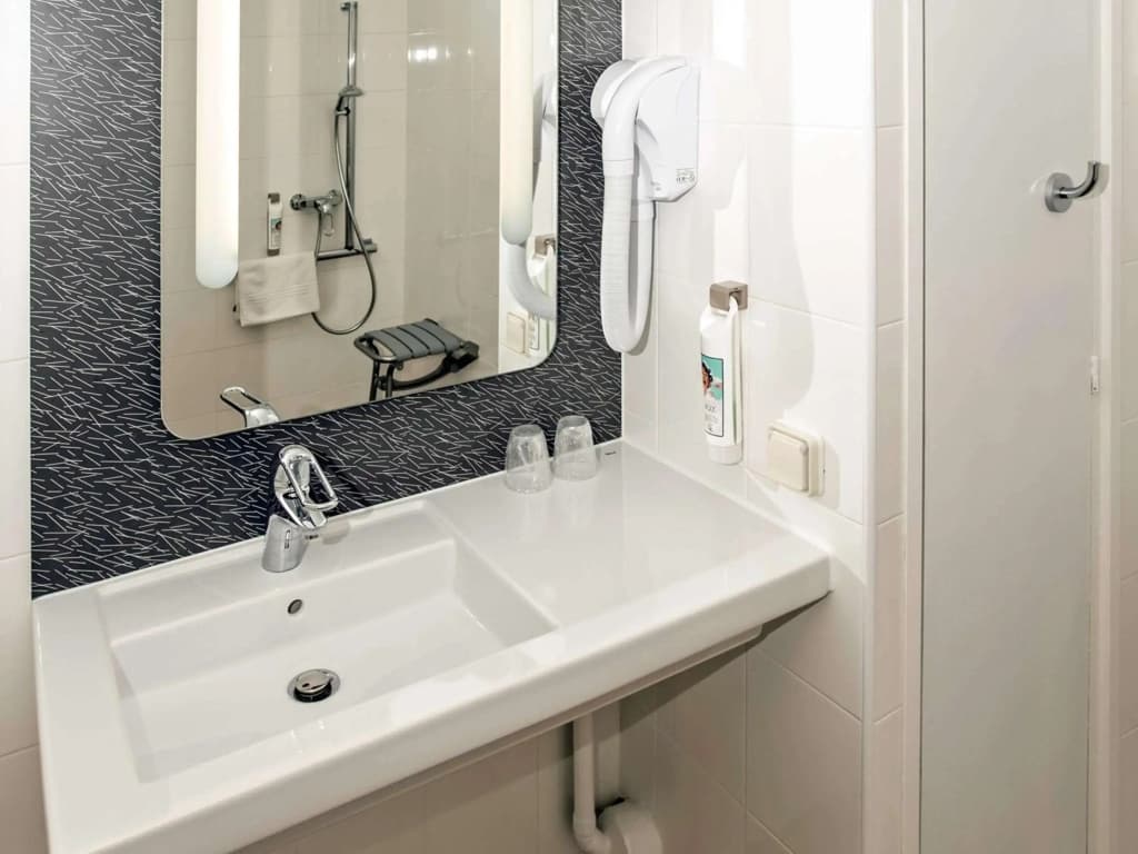 ibis Nimes Ouest - Miniature 7