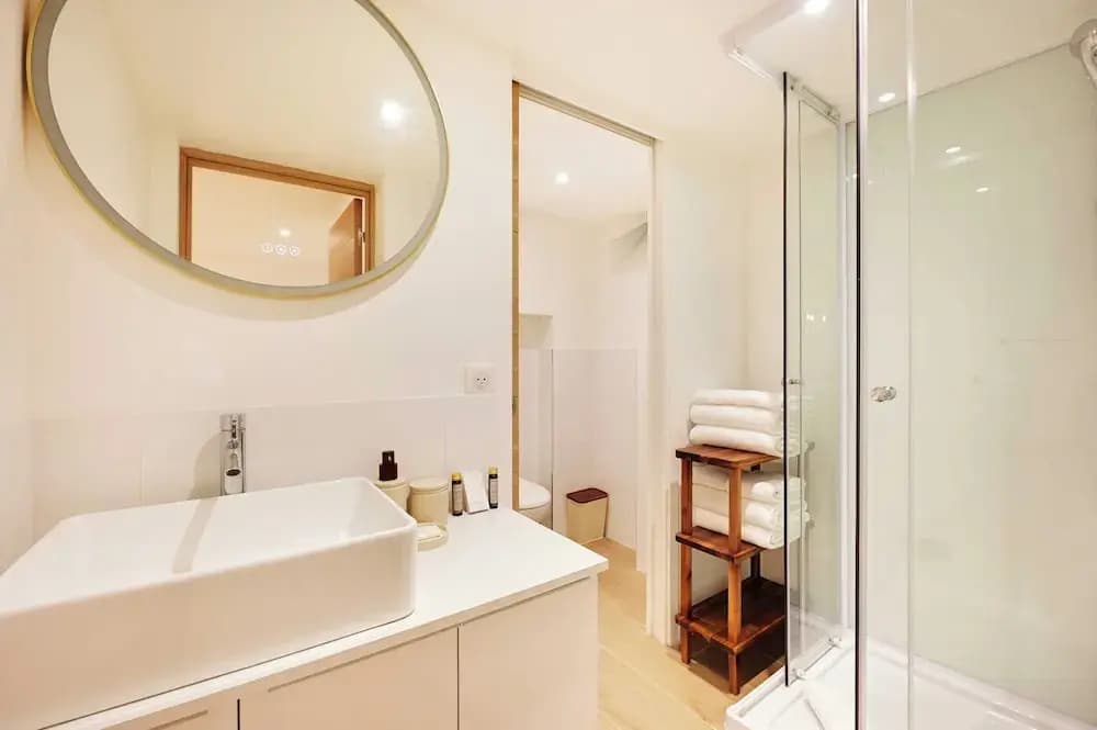 Exceptional Flat - 3bd/12p - Trocadero - Miniature 8