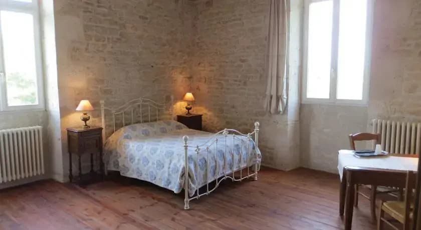 Vivre Nature au Château - Photo 1