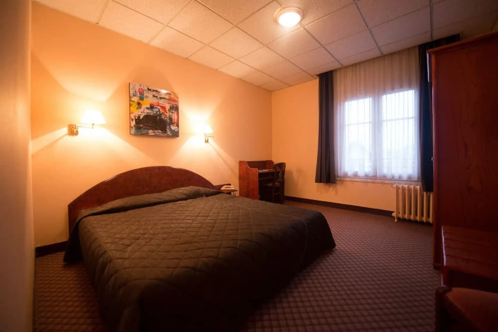 Hôtel Régina - Photo 2