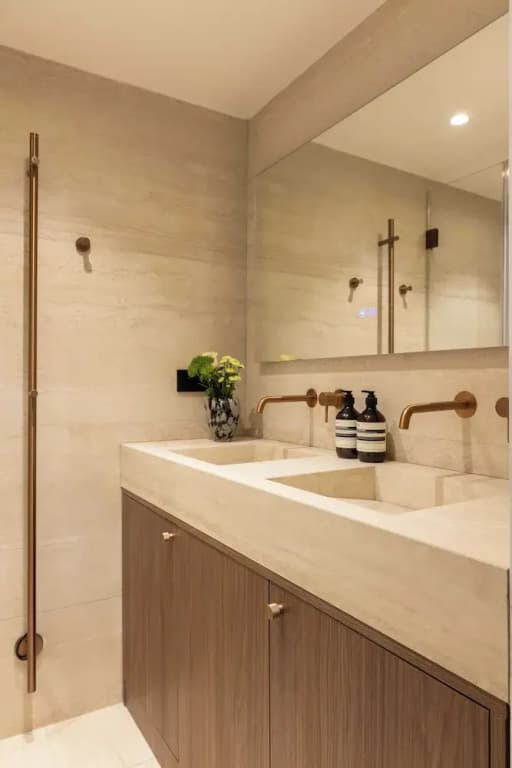 Chic A/C Central apt - 2bdr/6p - Faubourg s/ Denis - Miniature 6