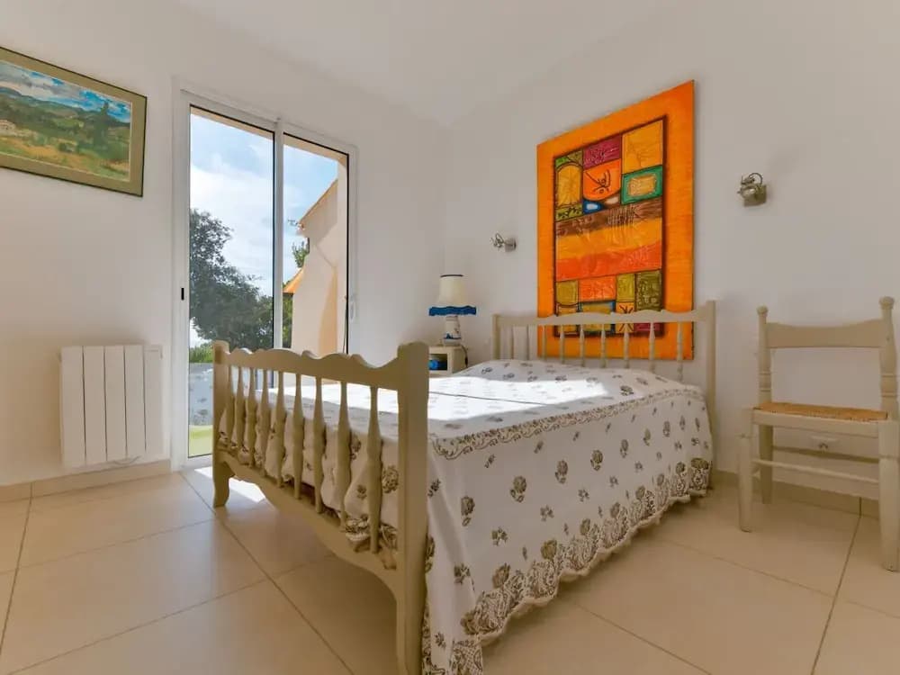 Beautiful Holiday Home With Terrace - Photo 2