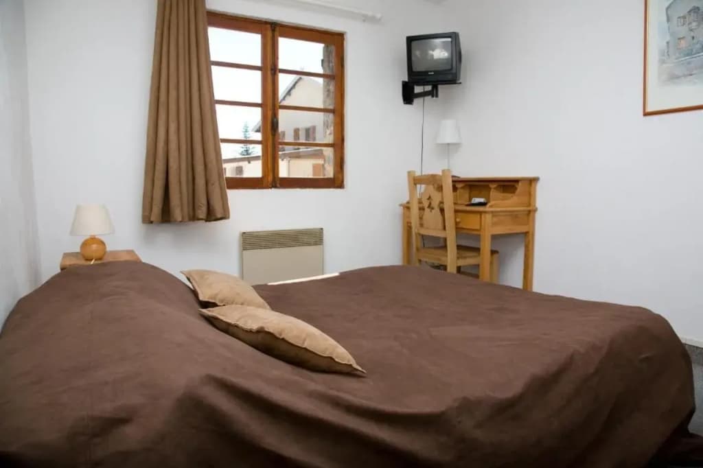 Adonis Hotel Le Chastellan - Photo 2