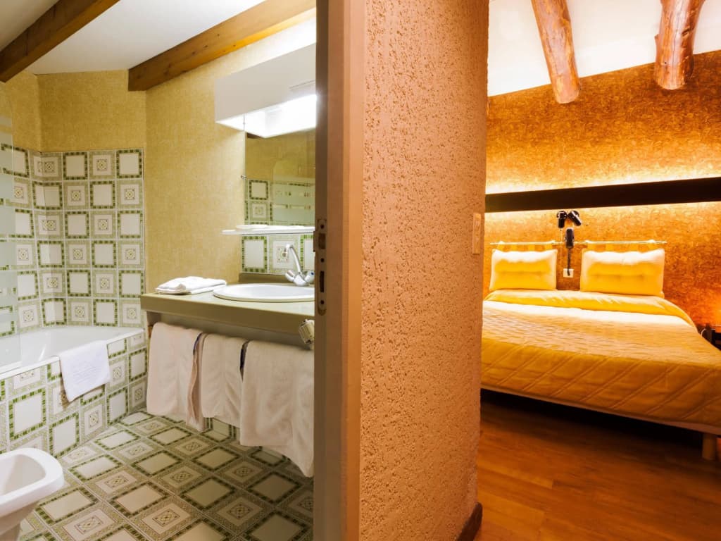 Auberge du Peras - Miniature 7