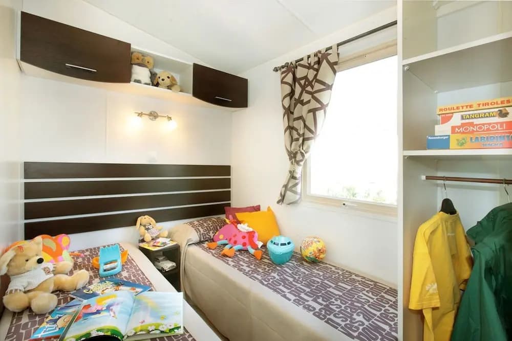 Albirondack Park Camping Lodge and Spa - Miniature 7