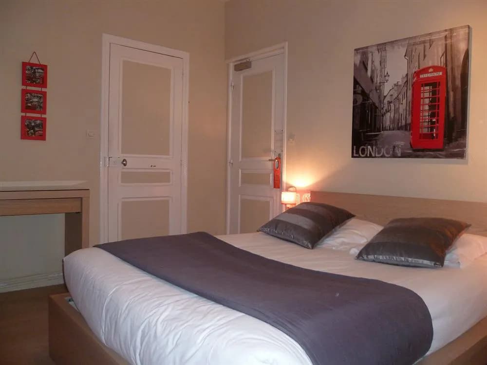 Hôtel Jules - Photo 2