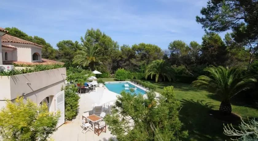 Design and Luxe Mougin Summer Villa - Miniature 8