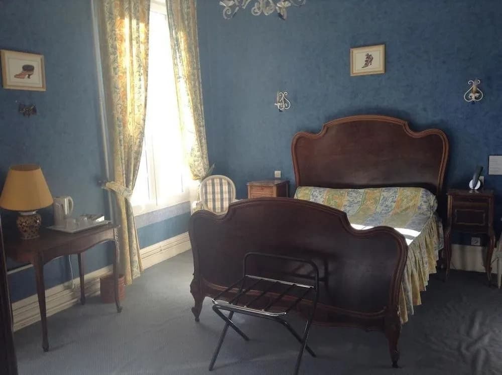 Château Du Bois Guibert - Miniature 7