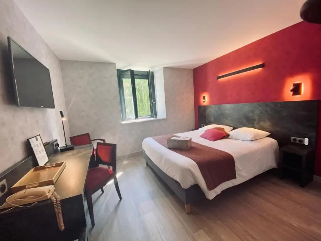 Hostellerie de la Chaumière - Photo 1