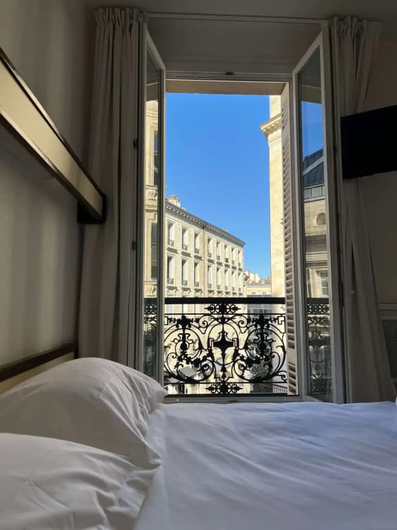 Hotel des Grands Hommes - Bordeaux Centre - Miniature 7