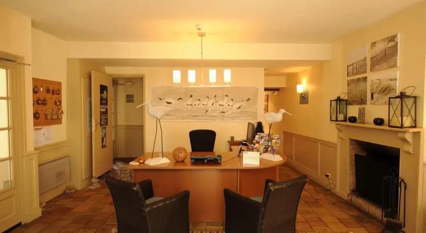 Des Loges - Miniature 6
