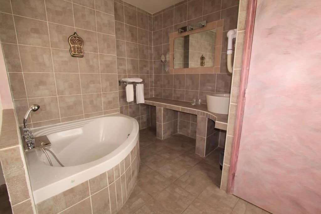 Hôtel Martigues Le 5 - Miniature 7