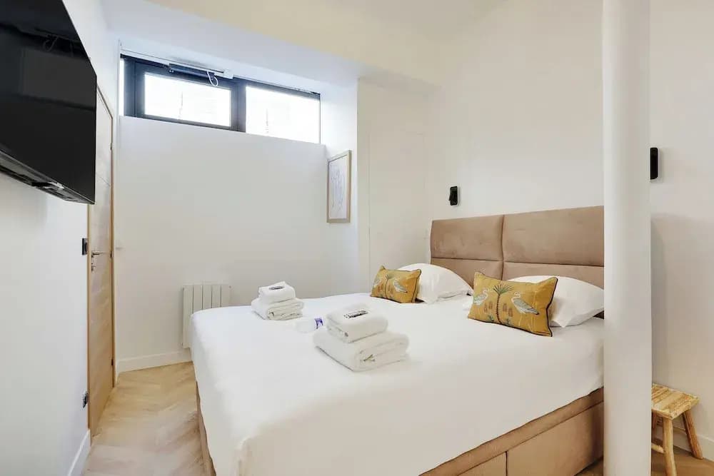 Stunning Apartment - 2br/6p - Bastille - Photo 1
