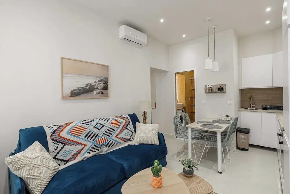Cozy Apartment for 4 People - Photo 2