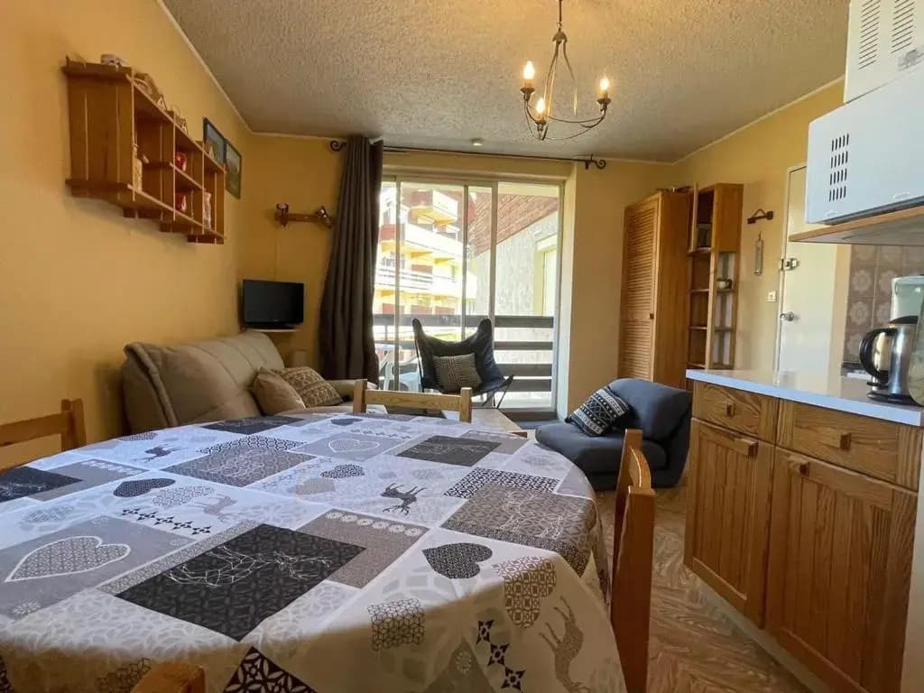 Studio Enchastrayes, 1 pièce, 4 personnes - FR-1-165A-88 - Photo 2