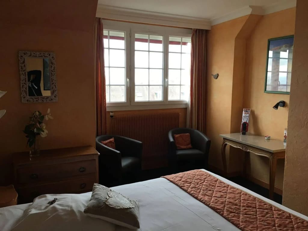 La Bonbonniere, Sure Hotel Collection by Best Western - Photo 5
