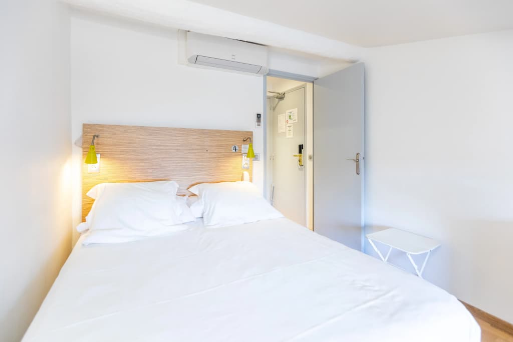 Hôtel Edmond Rostand - Photo 3