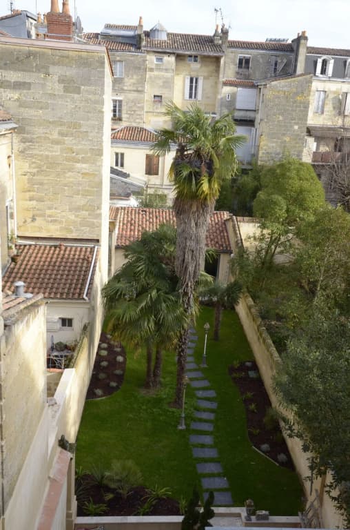 Villa Victor Louis - Photo 1