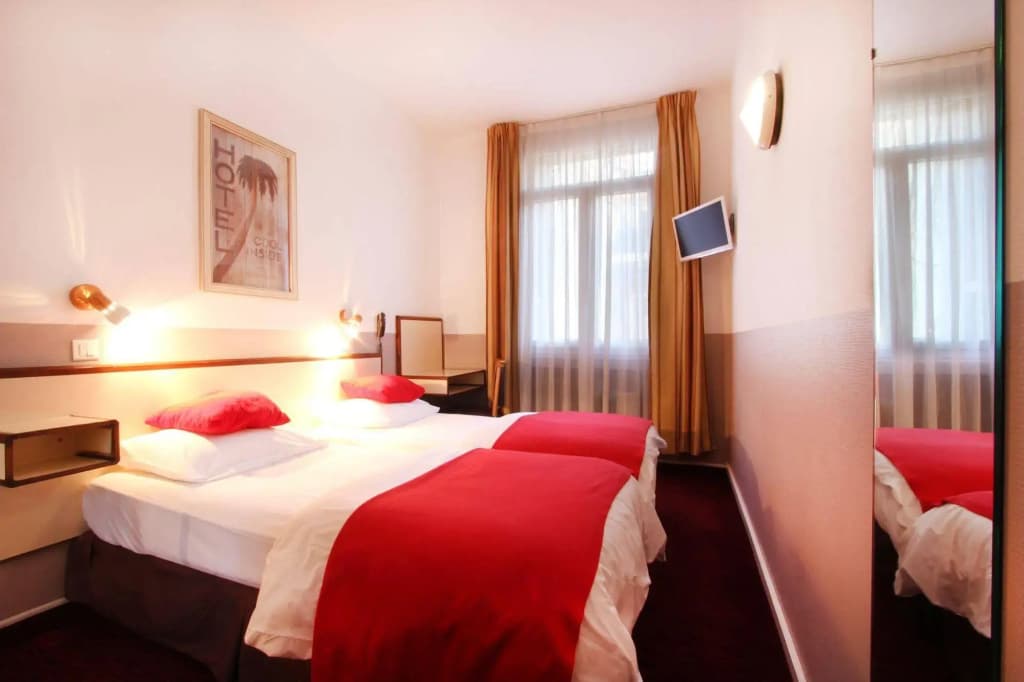 Hotel Lutetia - Photo 3