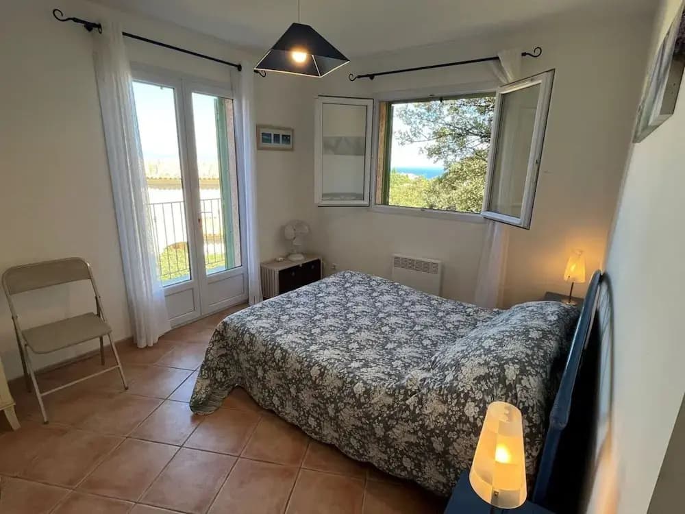 Superb Villa With sea View and Private Pool - Photo 5