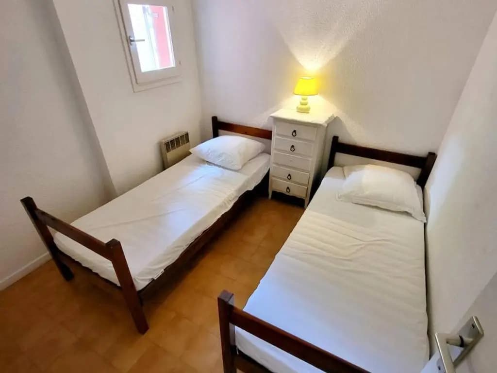 Appartement Six-Fours-les-Plages, 3 pièces, 5 personnes - FR-1-316-104 - Photo 3