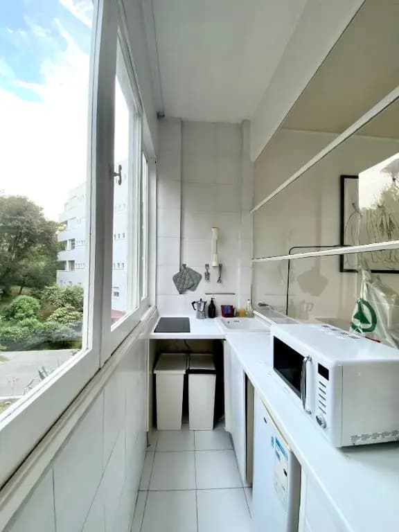 Élégant Studio Dans Batiment Historique - Miniature 7