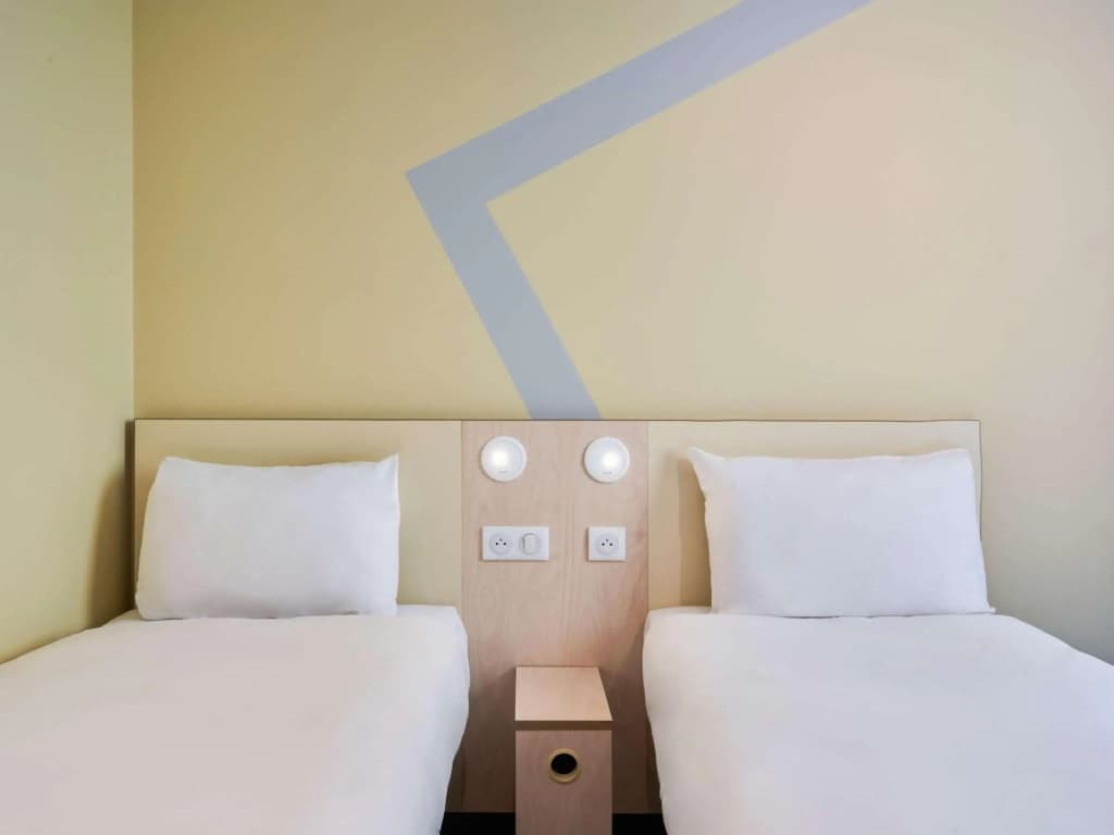 ibis budget Saint Maurice Hotel - Photo 4