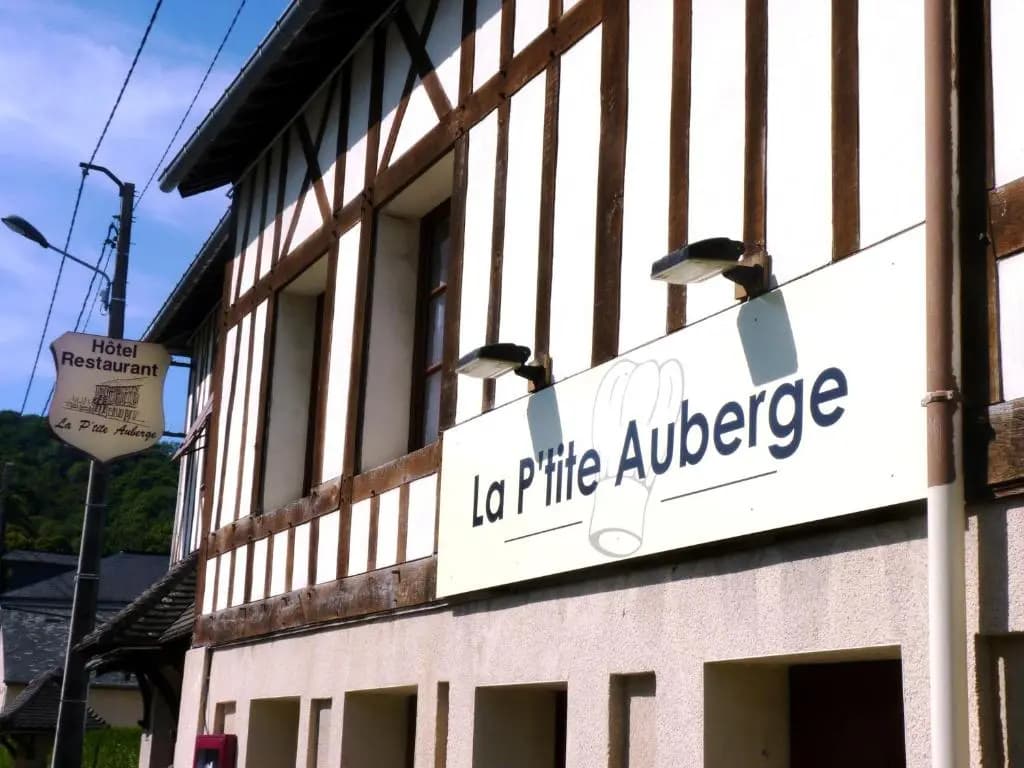 La P Tite Auberge - Photo 1