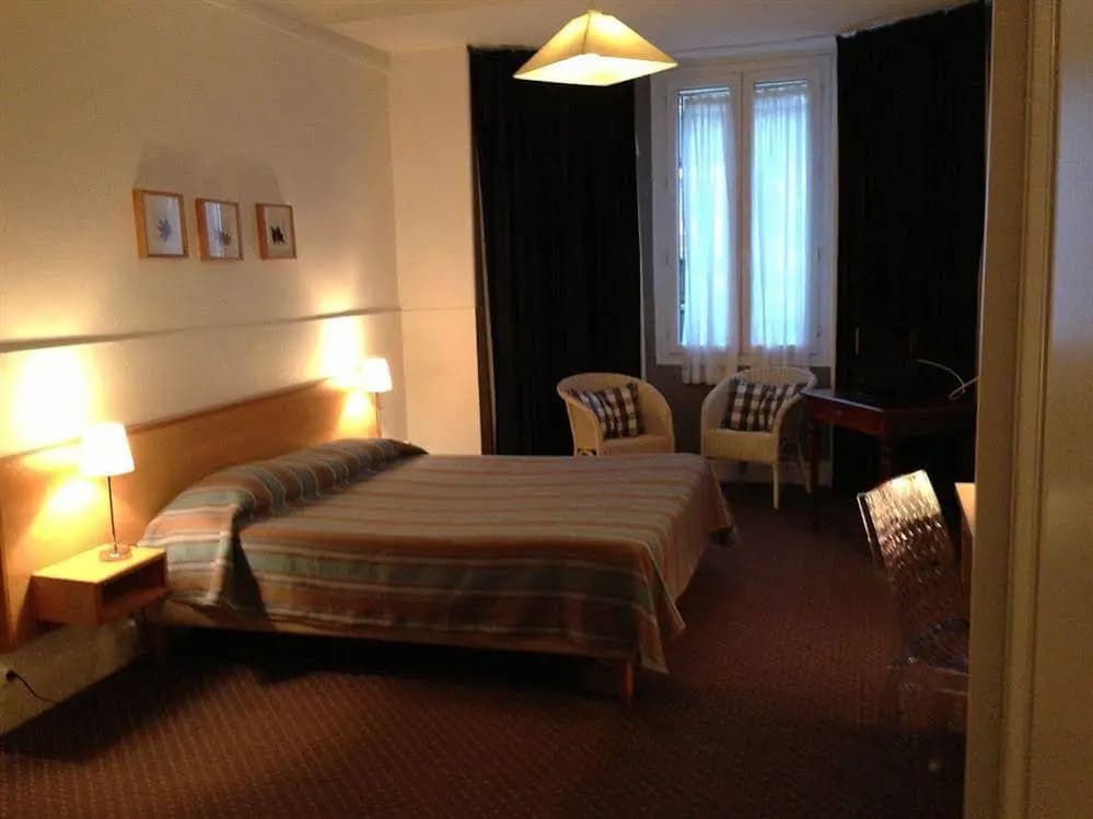 Hôtel Val Flores Logis - Miniature 6