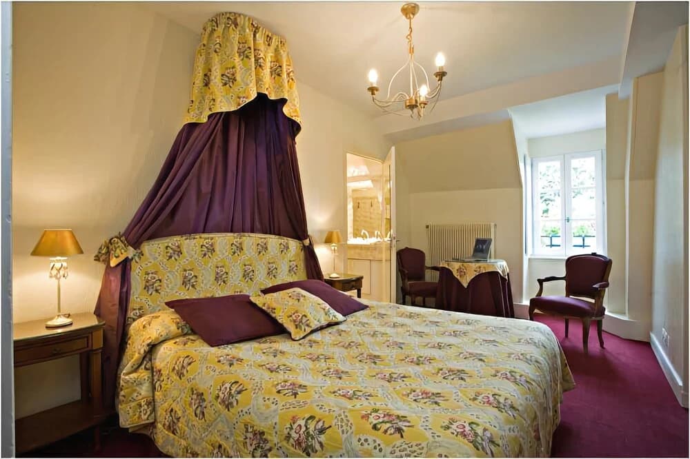 Hostellerie du Château de Bellecroix - Miniature 6