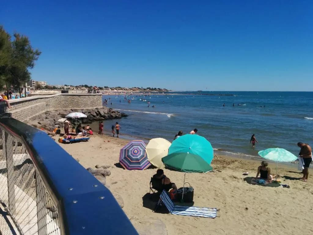 Hôtel Araur - Miniature 6