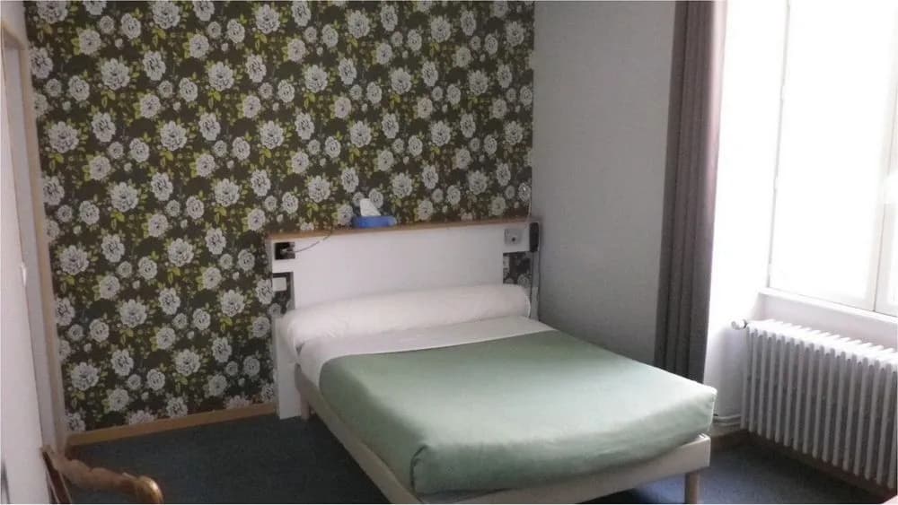 Hotel Saint Jean - Photo 2