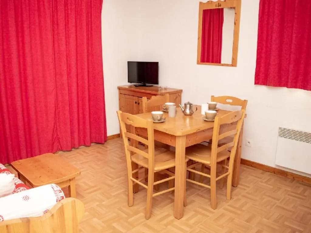 Studio Puy-Saint-Vincent, 1 pièce, 2 personnes - FR-1-504-341 - Photo 4