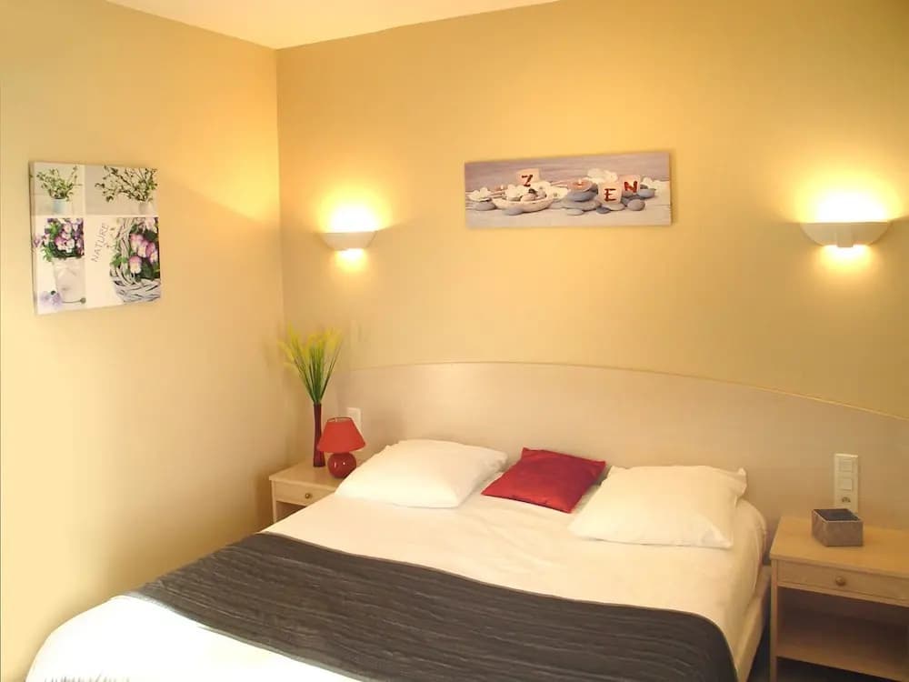 Hôtel Les Demoiselles - Photo 3