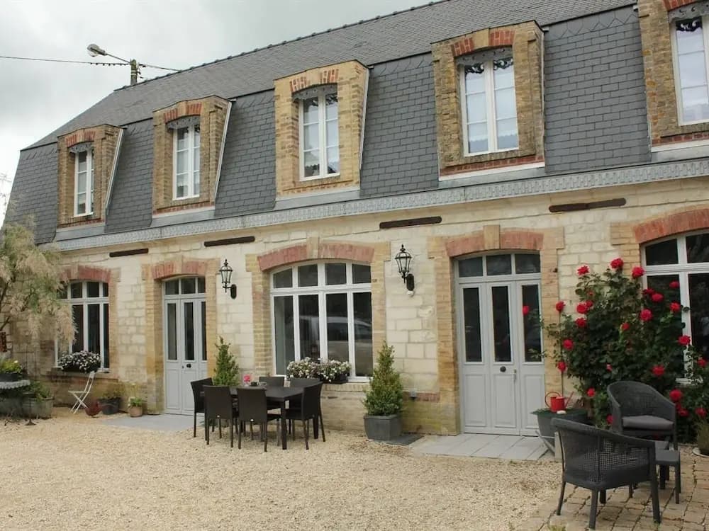 Le Presbytère de Sévigny - Photo 1