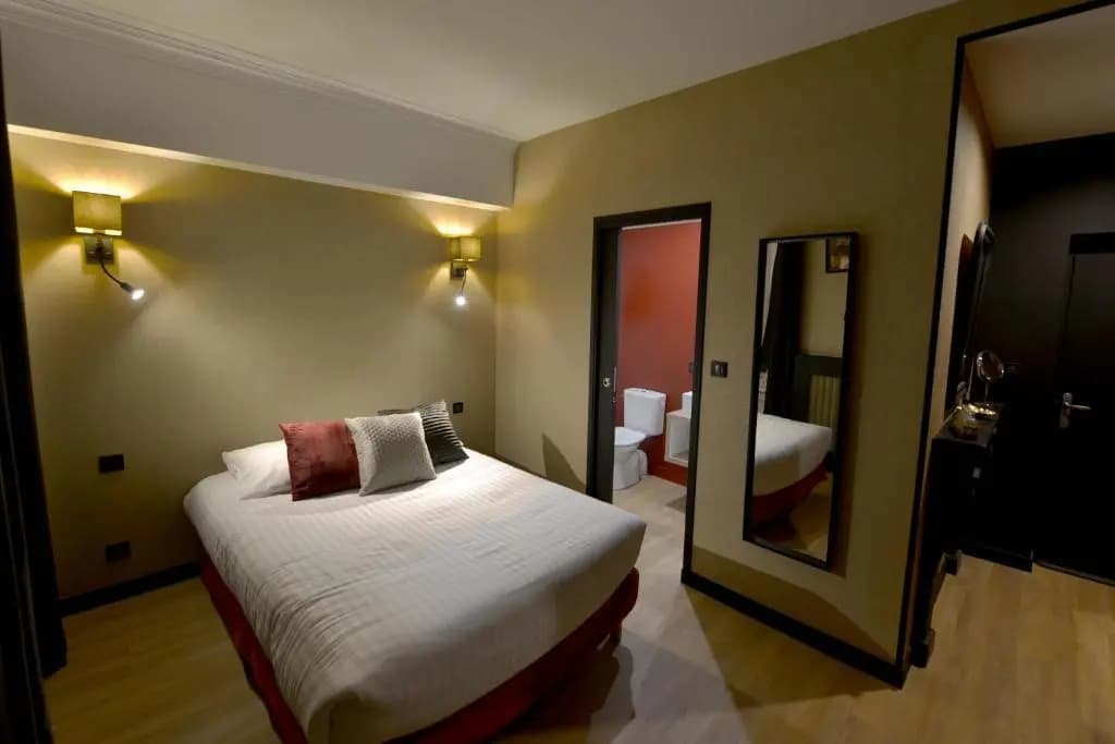 Hôtel Le Tiburon - Photo 1