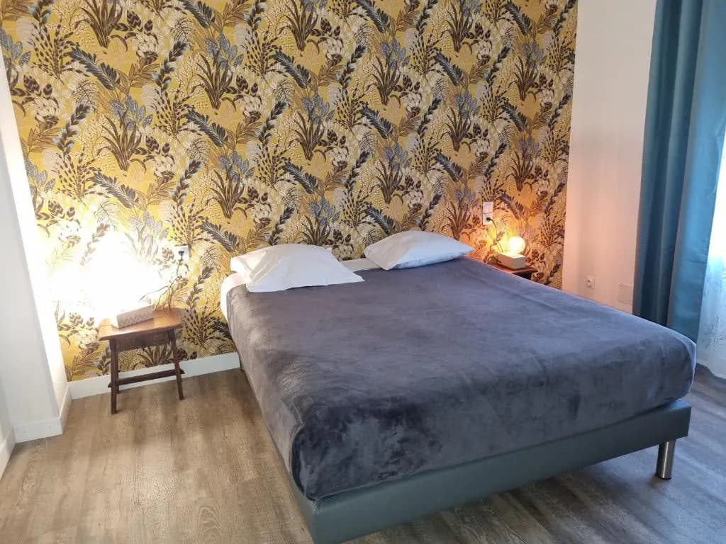 Hotel Café de la Gare - Photo 2