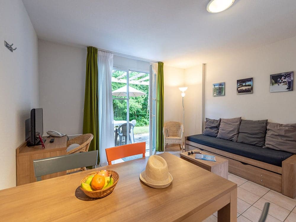 Accessible Stay in Saumur With Terrace - Photo 4