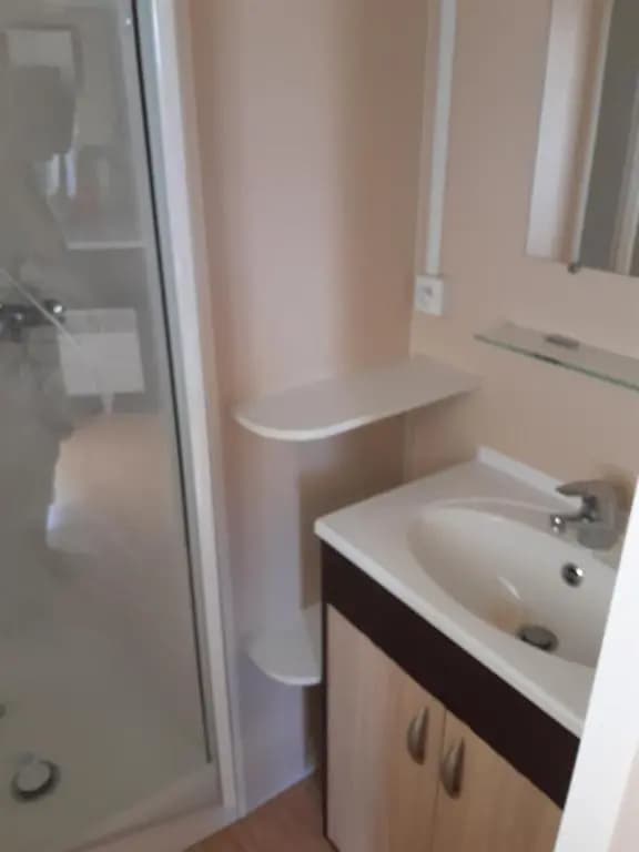 Mobil home dans camping 4* - Photo 4