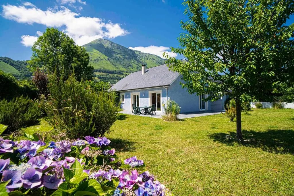 Maison Bleue 5-7 Personnes au Cœur de Bedous, en Vallée D'aspe - Photo 4