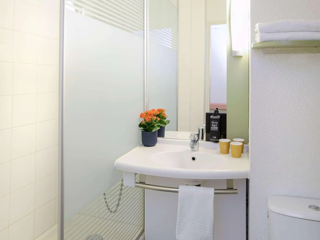 ibis budget Toulouse Centre Gare - Miniature 8