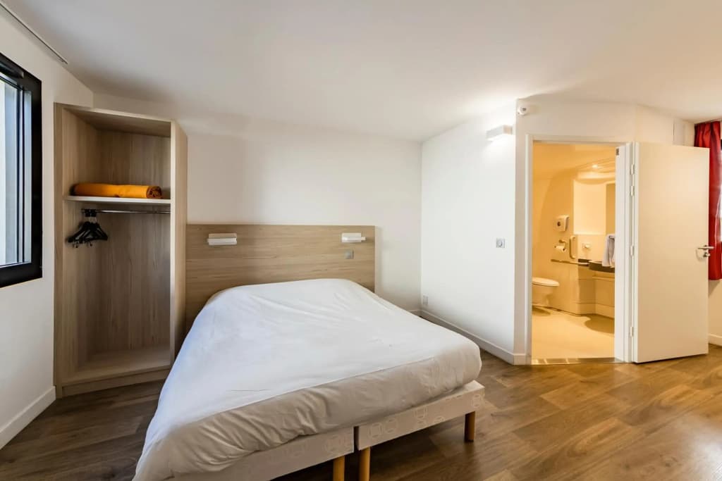 Du Parc Chantepie Hotel - Photo 3