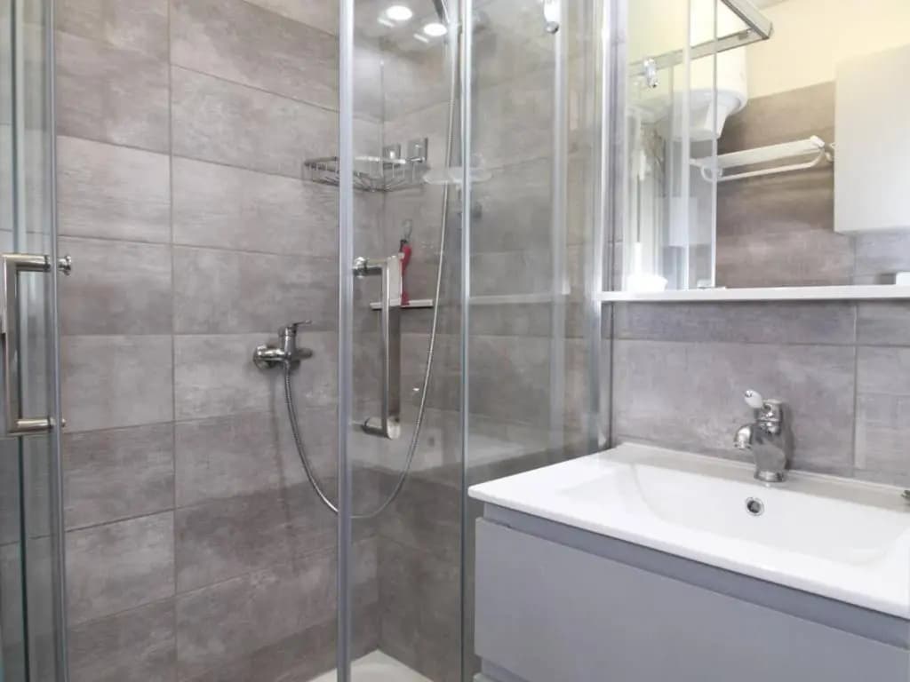Appartement Balaruc-les-Bains, 1 pièce, 2 personnes - FR-1-553-110 - Miniature 6